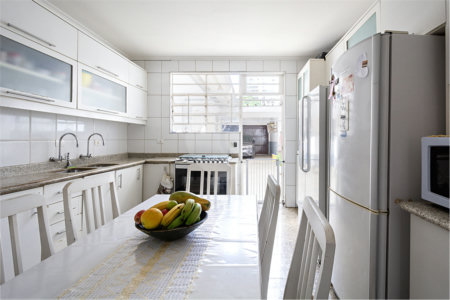 Casa para alugar com 5 quartos, sendo 2 suítes, em Brooklin, São Paulo, SP
