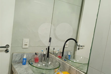 Apartamento à venda com 3 quartos, sendo 1 suíte, em Vila Nambi, Jundiaí, SP