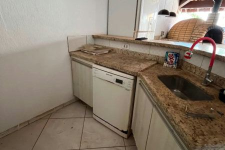 Casa à venda ou para alugar com 3 quartos, sendo 1 suíte,  em Jardim dos Ipes, Três Lagoas, MS