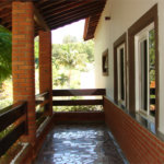Casa à venda com 3 quartos, sendo 1 suíte, no condomínio Estância Marambaia, Vinhedo - SP