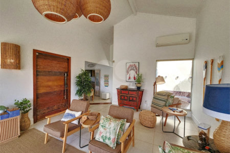 Casa à venda com 4 suítes em Praia Rasa, Armação dos Búzios, RJ