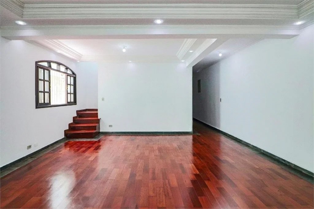 Casa à venda com 3 quartos, sendo 2 suítes, em Ferreira, São Paulo, SP