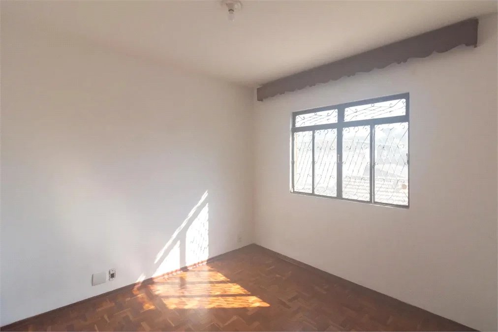 Casa à venda com 3 quartos, sendo 1 suíte,  em Vila Sônia, São Paulo, SP