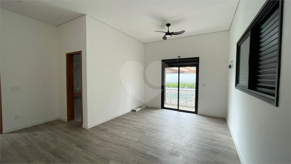 Casa térrea encantadora - Terreno 544m² (17 x 32m), com 198m² no Bairro Estância Brasil - Atibaia