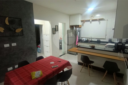 Apartamento a Venda - 2 dormitórios - Jd. Colonial