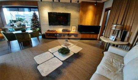 Apartamento à venda com 4 quartos, sendo 3 suítes, em Indianópolis, São Paulo, SP