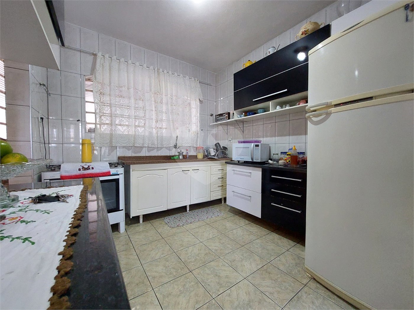 Casa à venda com 2 quartos, sendo 1 suíte, em Vila Barão, Sorocaba, SP