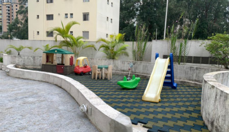 Apartamento à venda com 3 quartos, sendo 1 suíte,  em Vila Andrade, São Paulo, SP