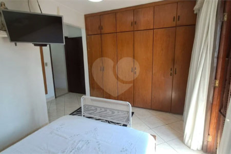 Casa à venda com 3 quartos, sendo 1 suíte, em Vila Maria Baixa, São Paulo, SP
