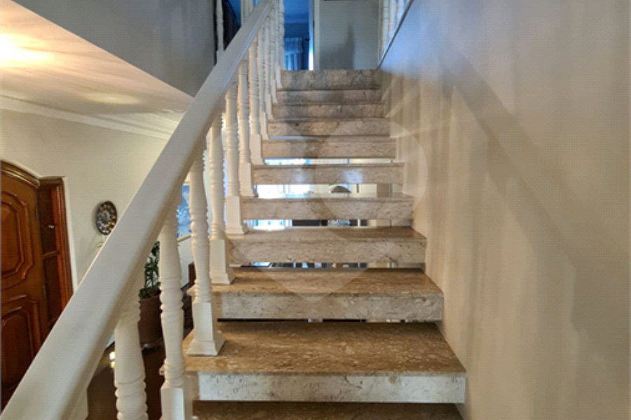 Sobrado à venda com 4 quartos, sendo 2 suítes,  em Jardim São Paulo(zona Norte), São Paulo, SP