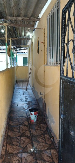 Casa à venda com 3 quartos em Santíssimo, Rio de Janeiro, RJ