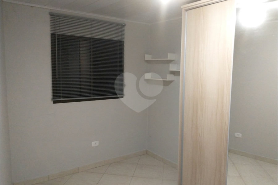 Sobrado à venda com 3 quartos, sendo 1 suíte, em Tremembé, São Paulo, SP