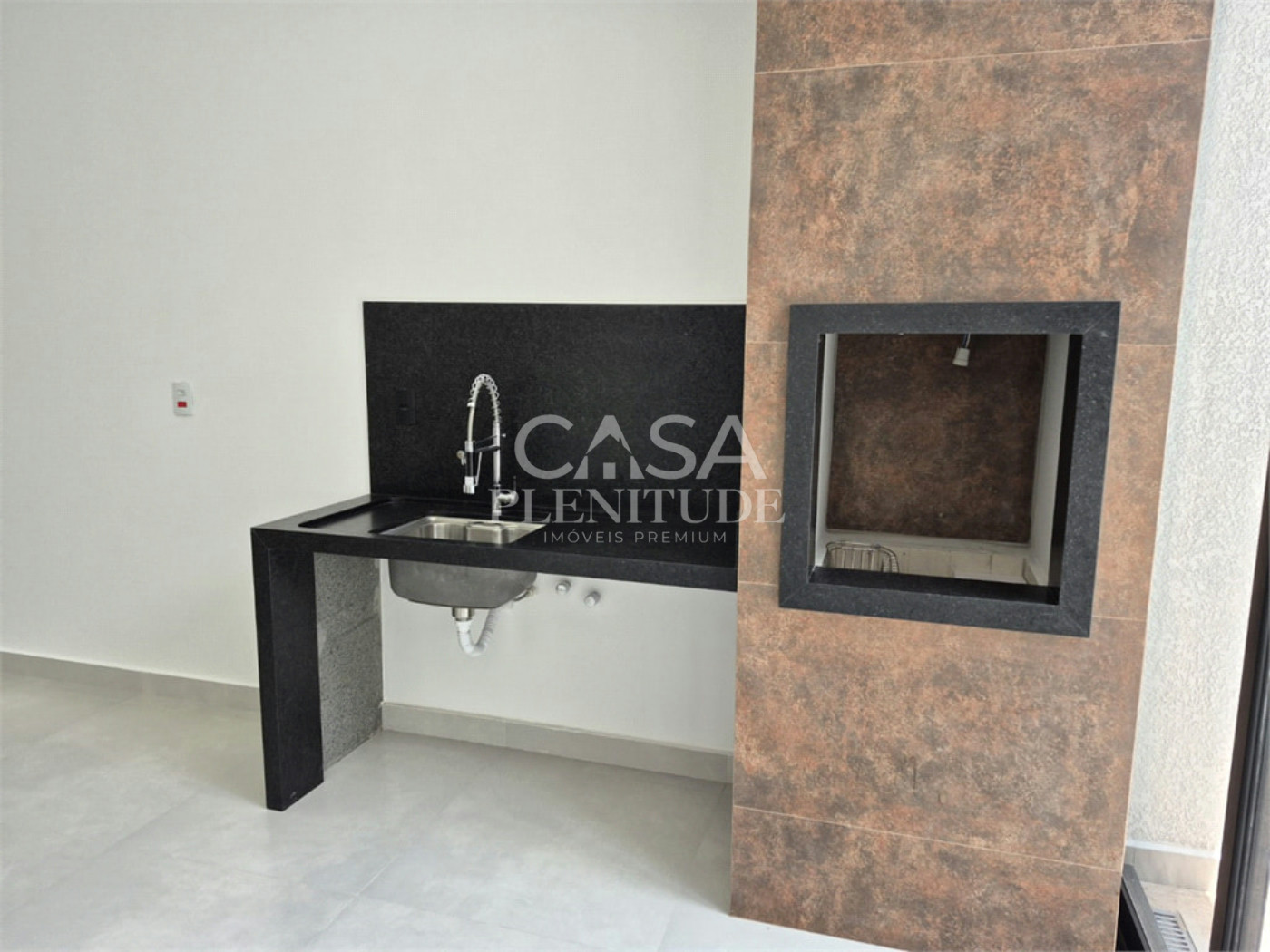 Casa em condomínio à venda com 3 quartos, sendo 1 suíte, em Jardim Villagio Milano, Sorocaba, SP
