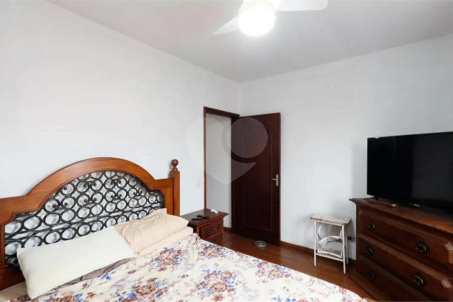 Casa à venda com 4 quartos, sendo 1 suíte, em Parque Edu Chaves, São Paulo, SP