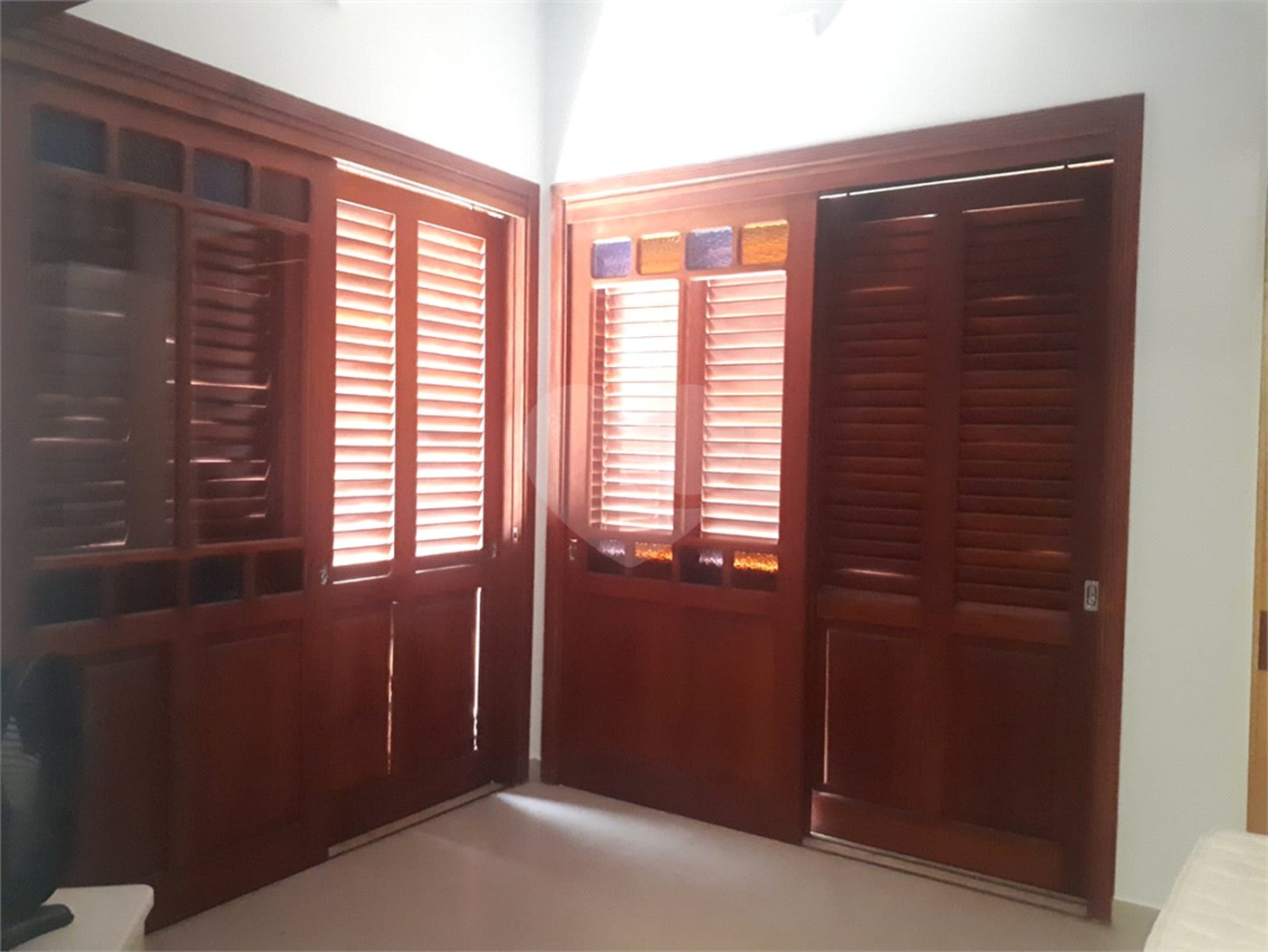 Casa à venda com 7 quartos, sendo 4 suítes,  no condomínio São Joaquim, Vinhedo - SP