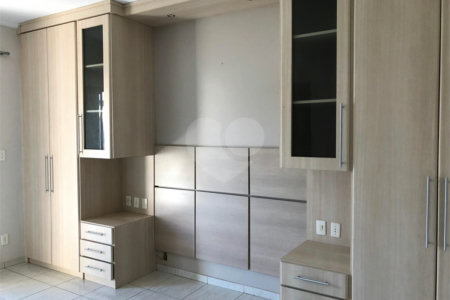Casa à venda com 3 quartos, sendo 1 suíte, em Nova Petrópolis, São Bernardo do Campo, SP