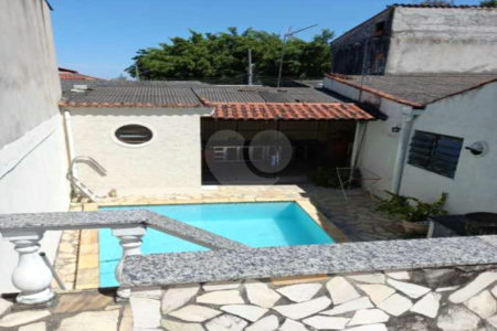 Casa à venda com 3 quartos em Campo Grande, Rio de Janeiro, RJ