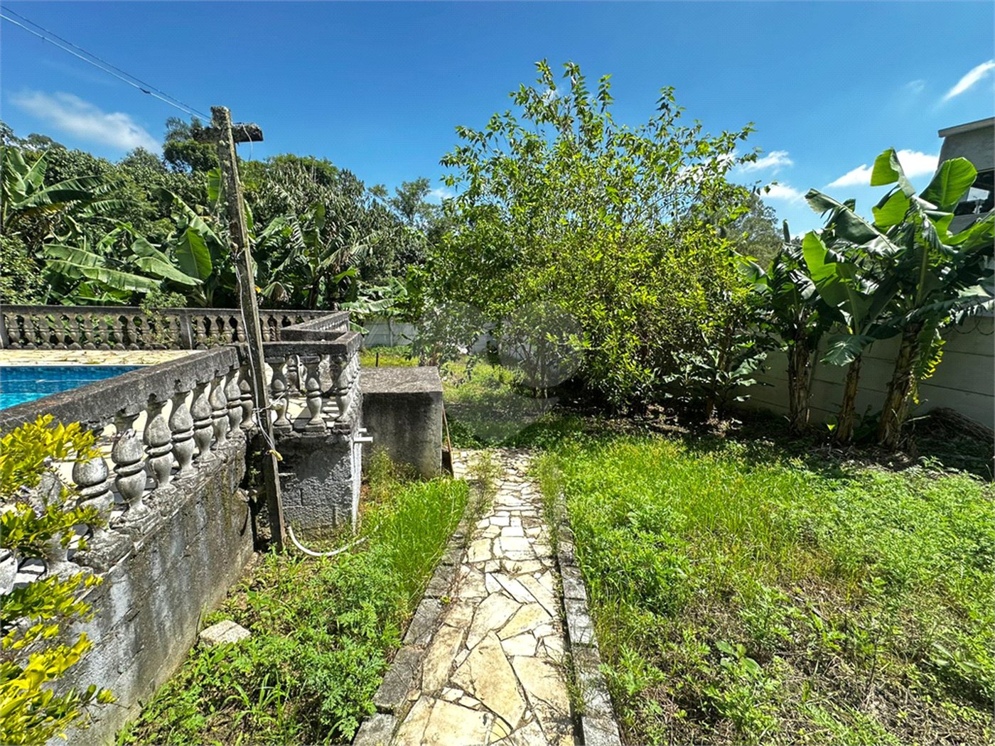 Chácara à venda com 3 quartos em Chácara Sete Cruzes, Suzano, SP