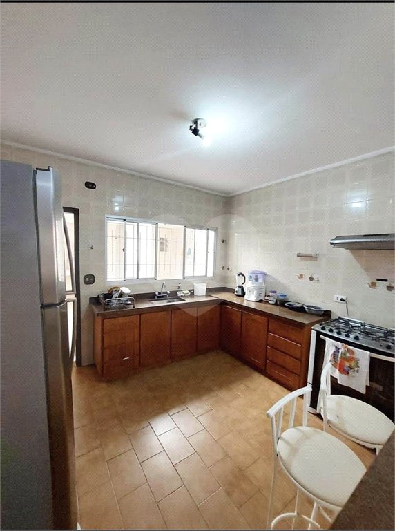 Sobrado à venda com 2 quartos, sendo 1 suíte, em Tremembé, São Paulo, SP