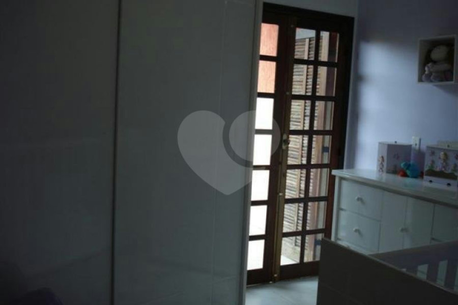 Casa à venda com 3 quartos, sendo 2 suítes, no condomínio Cachoeira do Arari, São Paulo - SP
