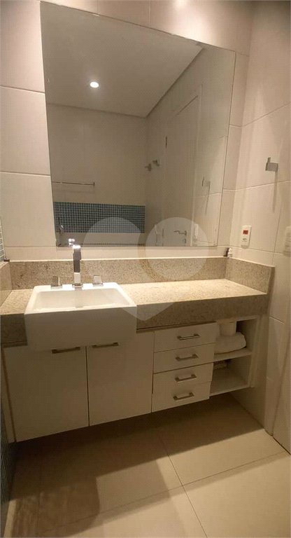 Apartamento à venda com 2 quartos, sendo 1 suíte,  em Itaim Bibi, São Paulo, SP