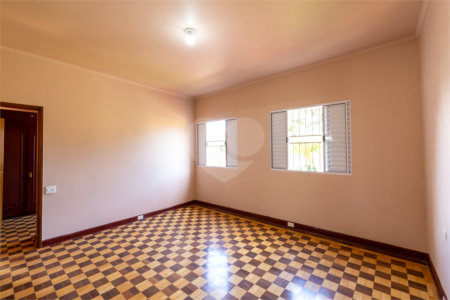 Casa à venda com 4 quartos, sendo 2 suítes, em Perdizes, São Paulo, SP