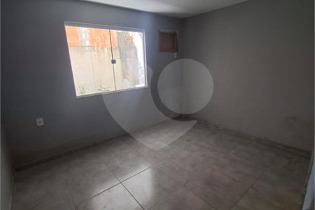 Casa para alugar com 4 quartos em Campo Grande, Rio de Janeiro, RJ