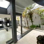 Casa para alugar com 5 quartos, sendo 3 suítes,  em Vila Oliveira, Mogi das Cruzes, SP