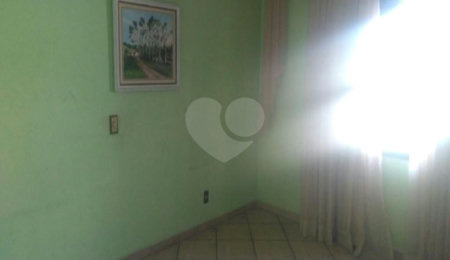 Casa à venda com 3 quartos no Centro, Vinhedo, SP