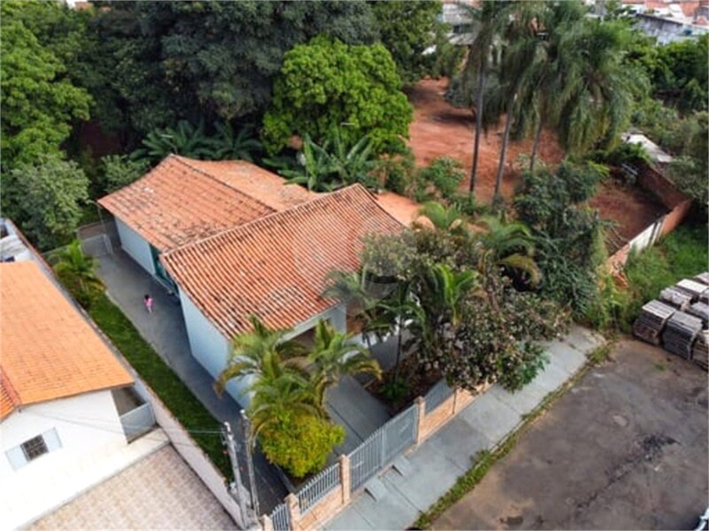 Casa à venda com 3 quartos, sendo 1 suíte, em Jardim das Nações, Salto, SP