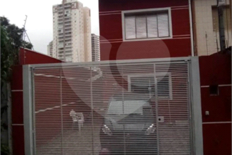 Sobrado à venda com 3 suítes em Mandaqui, São Paulo, SP