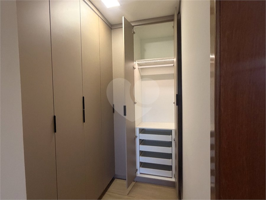 Casa à venda com 3 suítes no condomínio Saint Patrick, Sorocaba - SP