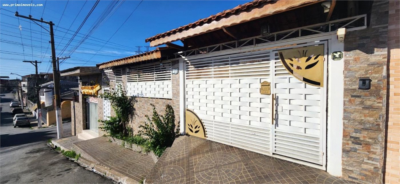 Casa Térrea à venda com 3 quartos, sendo 2 suítes, em Vila Medeiros, São Paulo, SP