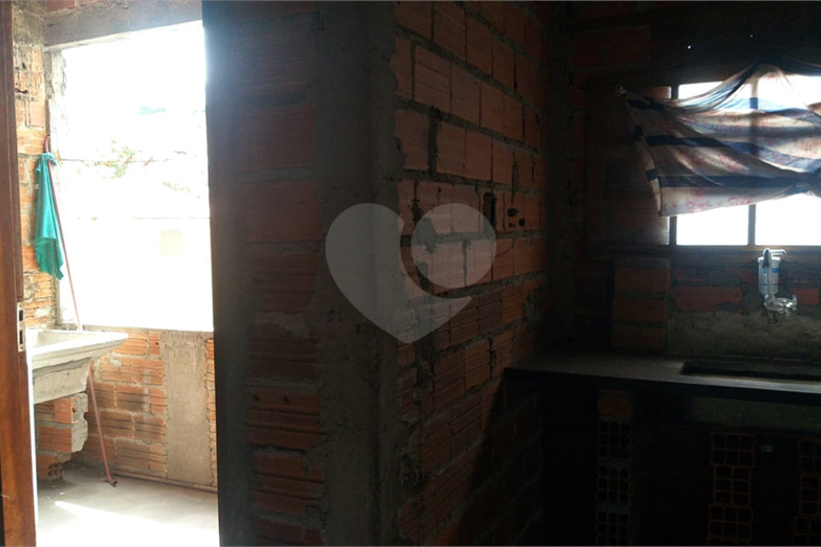 Terreno à venda com 4 quartos, sendo 1 suíte, em Parada Inglesa, São Paulo, SP