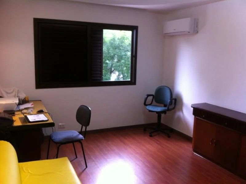 Apartamento à venda com 4 suítes em Real Parque, São Paulo, SP