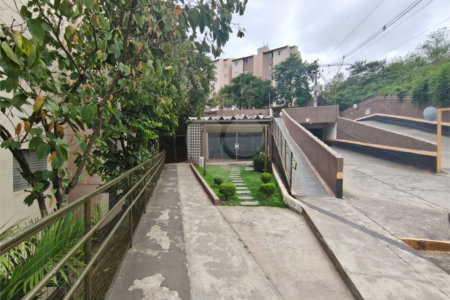 Casa à venda com 2 quartos no condomínio Dora, Guarulhos - SP