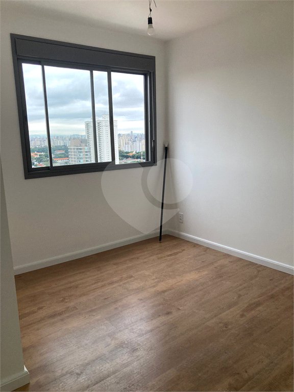 Apartamento à venda com 2 quartos, sendo 1 suíte,  em Vila Dom Pedro I, São Paulo, SP