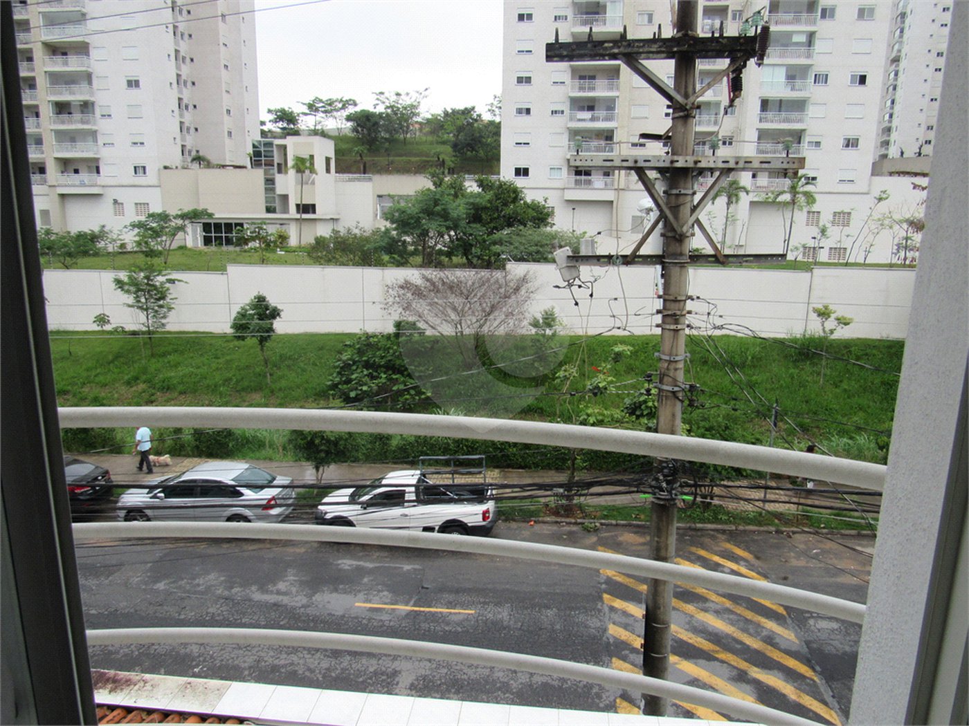 Sobrado à venda com 3 suítes em Jardim das Vertentes, São Paulo, SP
