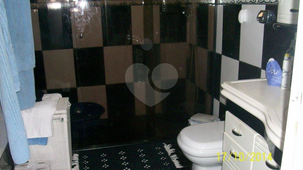 Sobrado à venda com 4 quartos em Limão, São Paulo, SP