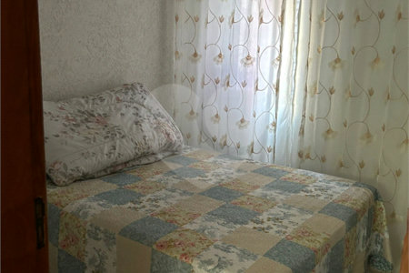 Apartamento à venda com 2 quartos, sendo 1 suíte, em Parque Santa Laura, Ferraz de Vasconcelos, SP