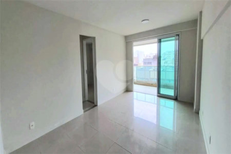 Apartamento à venda com 3 quartos, sendo 1 suíte, em Tijuca, Rio de Janeiro, RJ