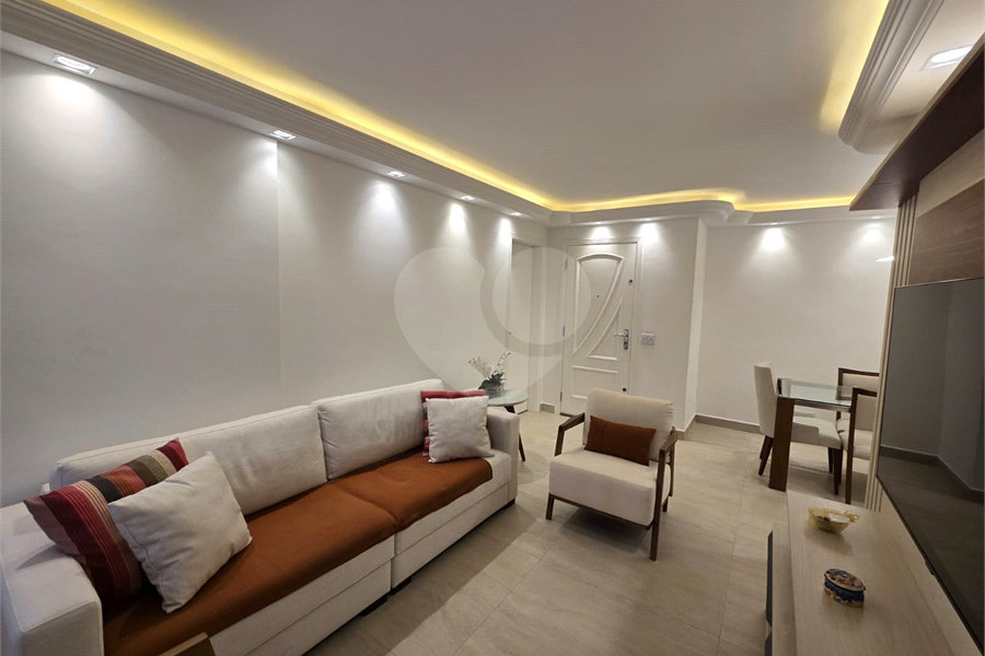 Apartamento à venda com 3 quartos, sendo 1 suíte, em Santana, São Paulo, SP
