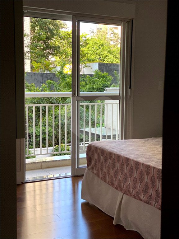 Apartamento à venda com 4 suítes em Vila Suzana, São Paulo, SP
