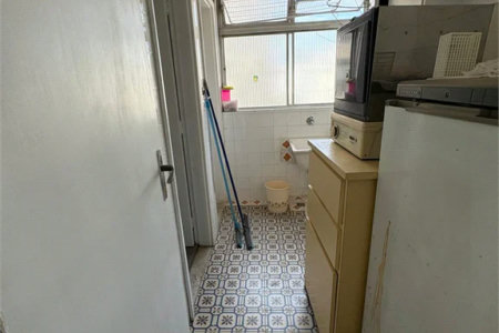 Apartamento à venda com 3 quartos, sendo 1 suíte, em Pinheiros, São Paulo, SP