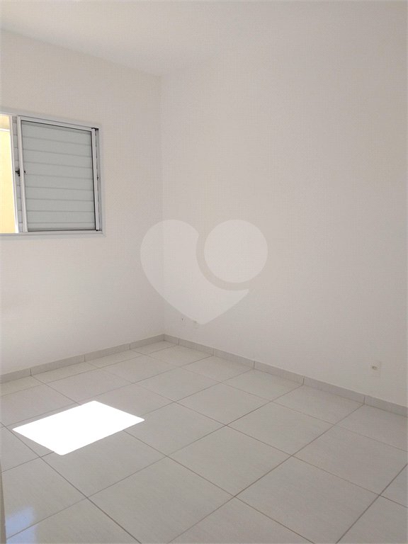 Apartamento à venda com 2 quartos em João Xxiii, Vinhedo, SP
