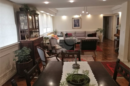 Apartamento à venda com 3 quartos, sendo 1 suíte, em Jardim Paulista, São Paulo, SP