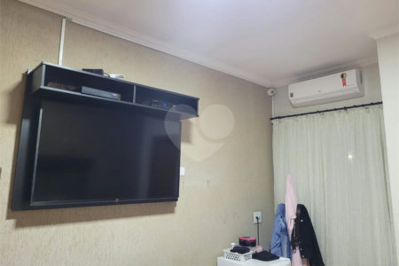 Casa à venda com 3 quartos, sendo 1 suíte, em Jardim Popular, São Paulo, SP