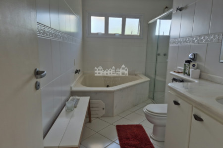 Imóvel de Alto Padrão no Condomínio Flamboyant – Atibaia/SP