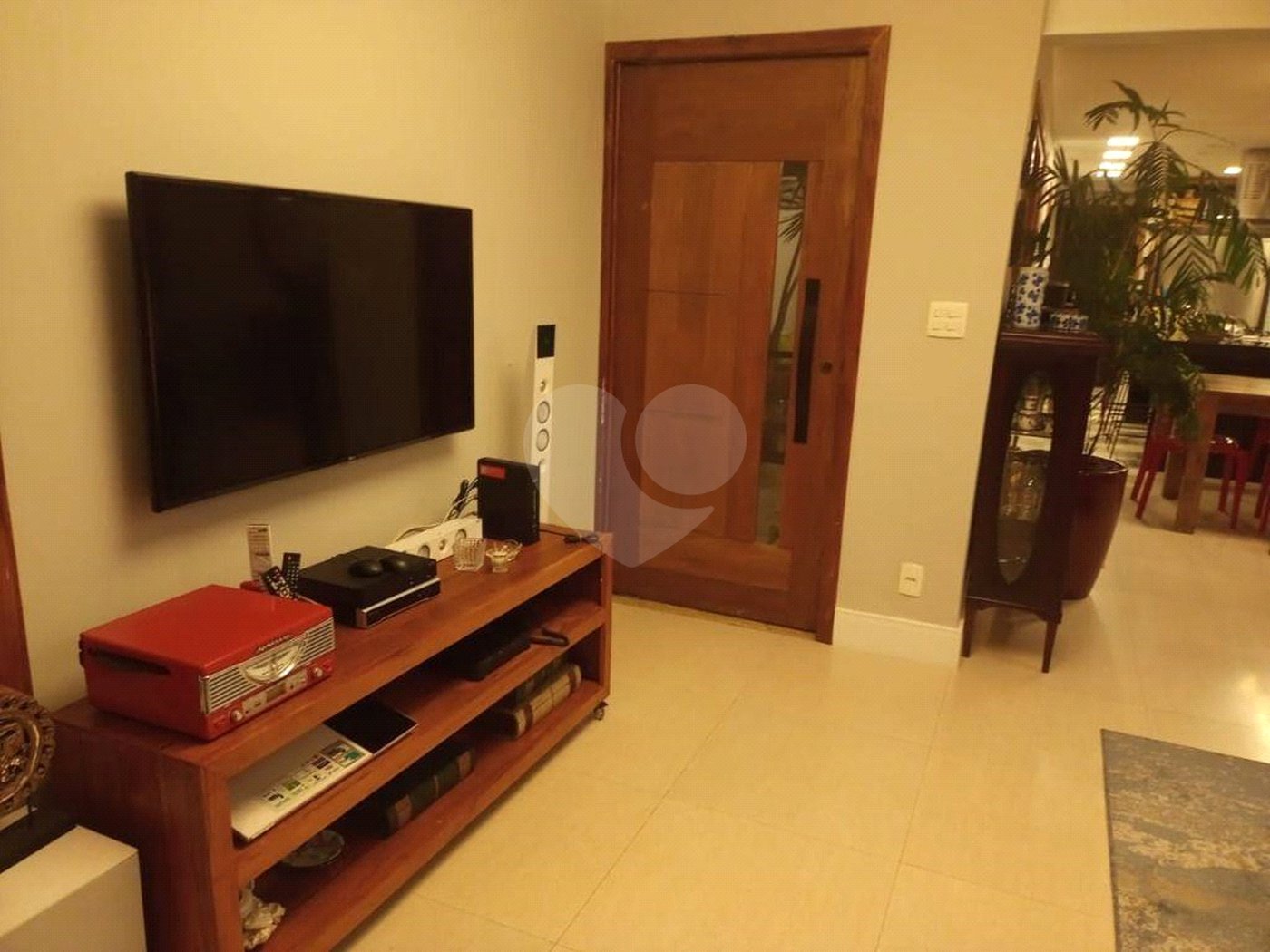 Casa à venda com 3 quartos, sendo 1 suíte,  em Vila Monumento, São Paulo, SP