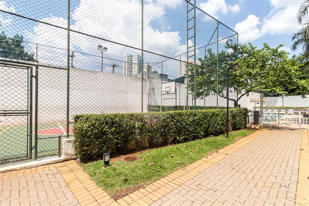 Apartamento à venda com 2 quartos, sendo 1 suíte,  em Sapopemba, São Paulo, SP